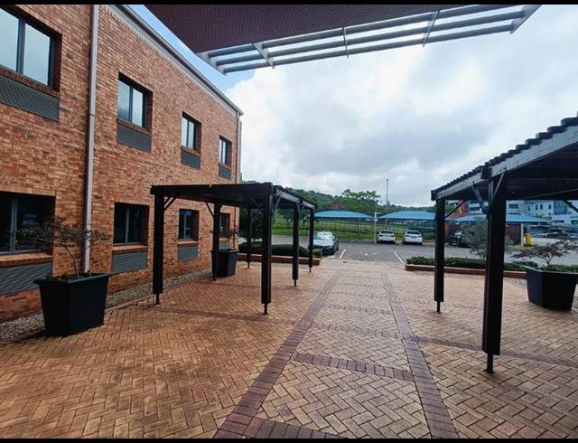 BUSINESS PROPERTY TO RENT IN CONSTANTIA KLOOF